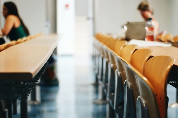 Élever la connaissance client : l"influence des vidéos éducatives sur la cybersécurité